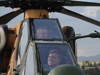 Cumhurbaşkanı Gül saldırı helikopteri ATAK’ı övdü